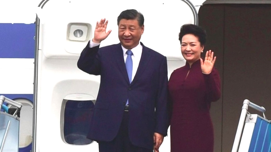 Top Chinese leader begins state visit to Vietnam